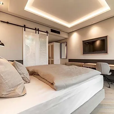 Hotel Fasson 3*